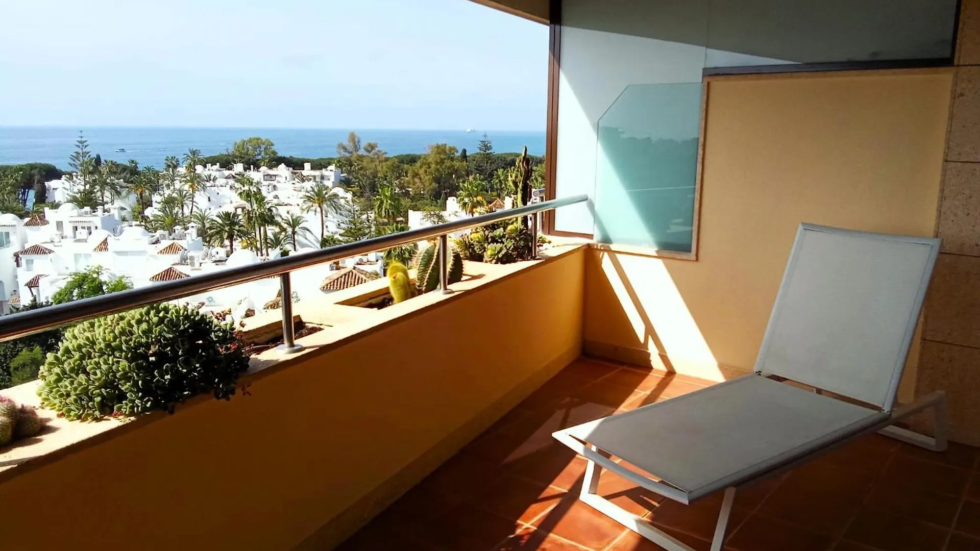 Διαμέρισμα Encantador Apartamento En Marbella, Bonita Terraza Y Vista Al Mar